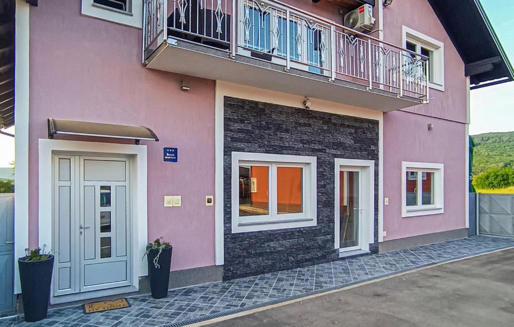 Apartments Sweet Home Otočac Eksteriør billede