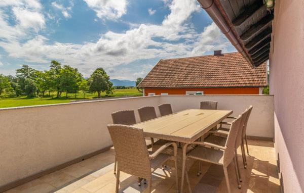Apartments Sweet Home Otočac Eksteriør billede